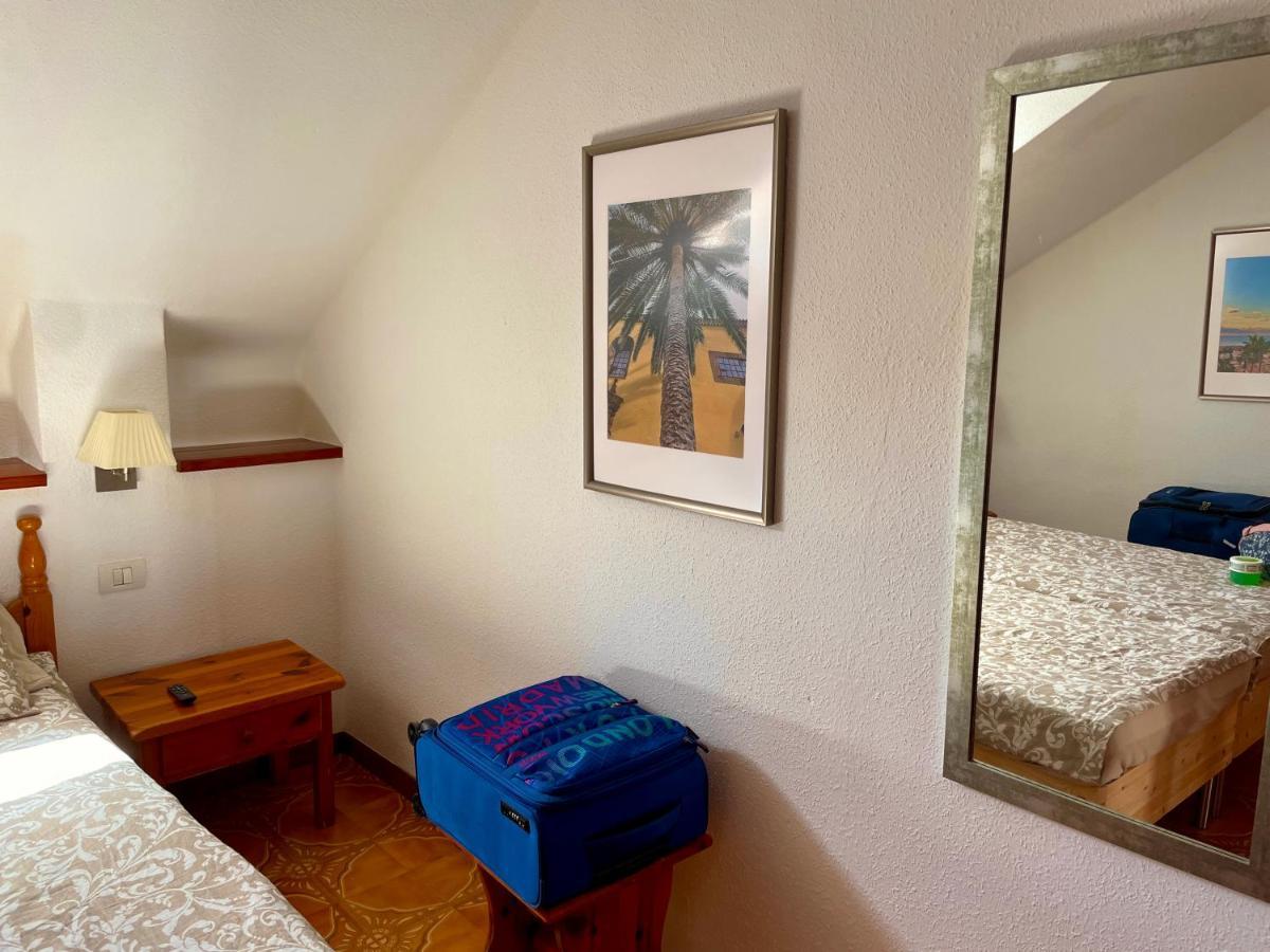 Sunny 2-Bedroom Apartment In Parque Santiago II Playa de las Americas (Tenerife) Exterior foto