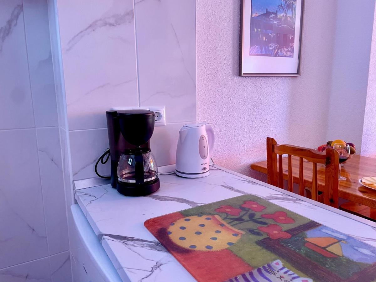 Sunny 2-Bedroom Apartment In Parque Santiago II Playa de las Americas (Tenerife) Exterior foto