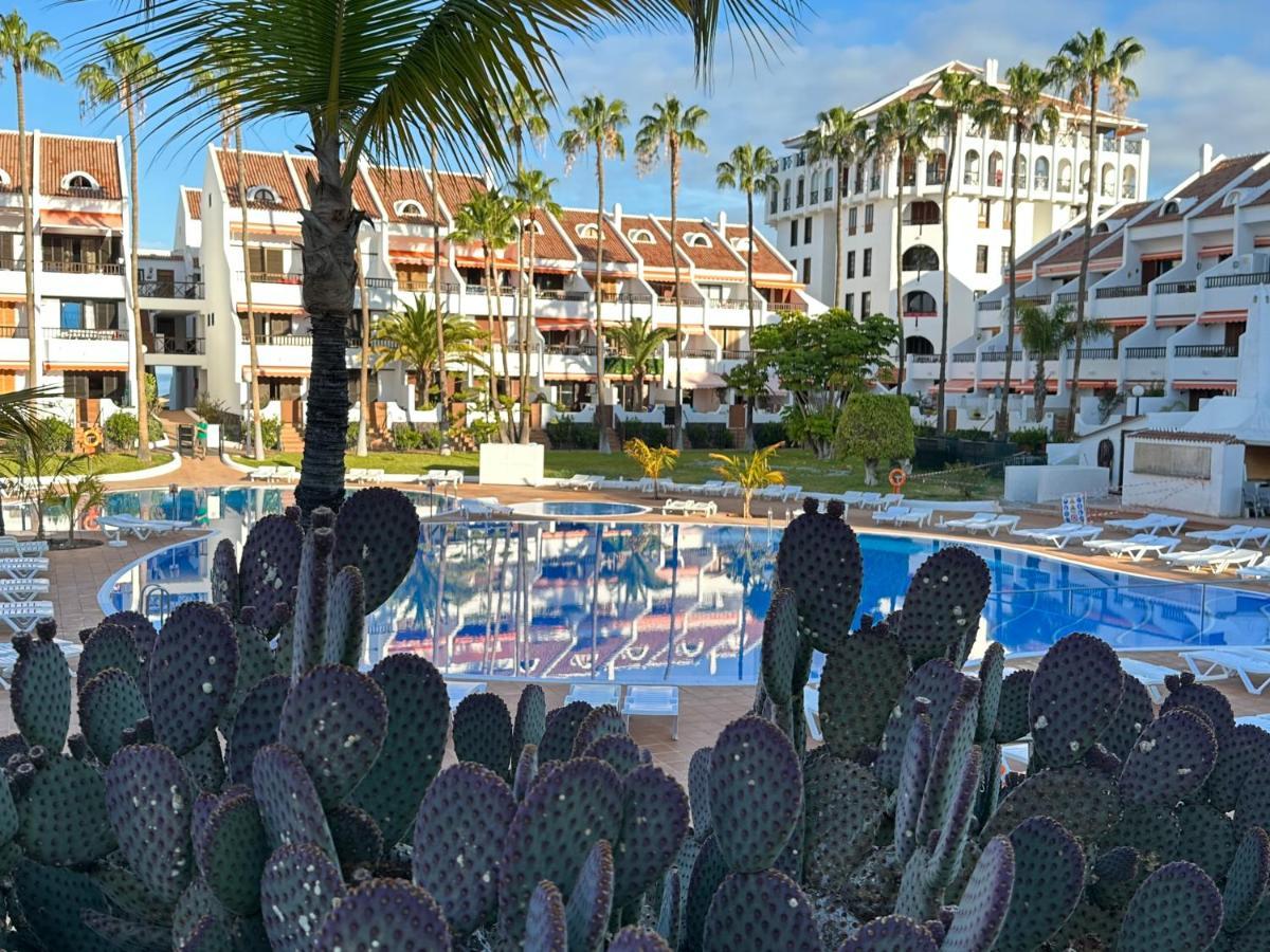 Sunny 2-Bedroom Apartment In Parque Santiago II Playa de las Americas (Tenerife) Exterior foto